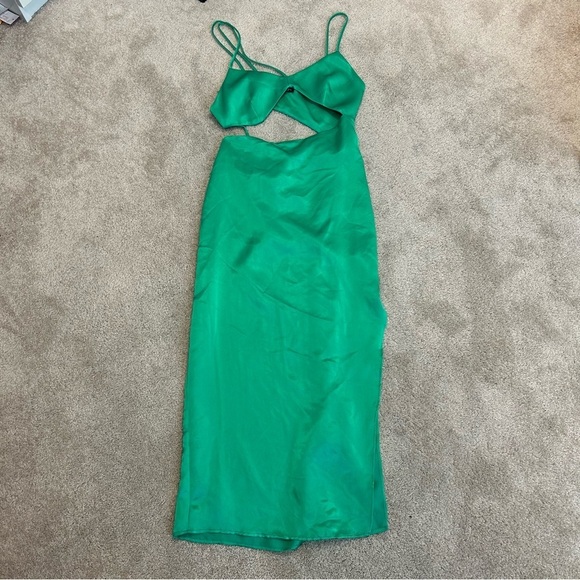 Zara green satin effect asymmetrical strappy cut-out crisscross slit midi dress - Picture 8 of 12